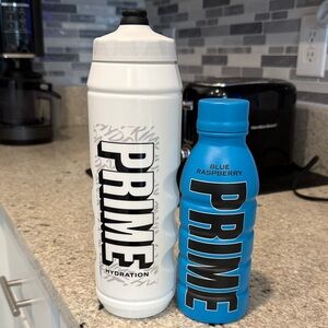 Hydration Bottle Set - White and Blue